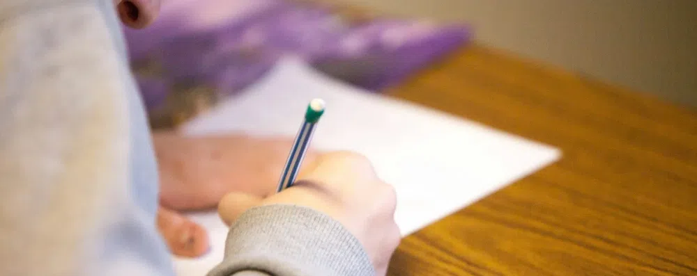 Qual exame de proficiência é ideal para você em 2025?