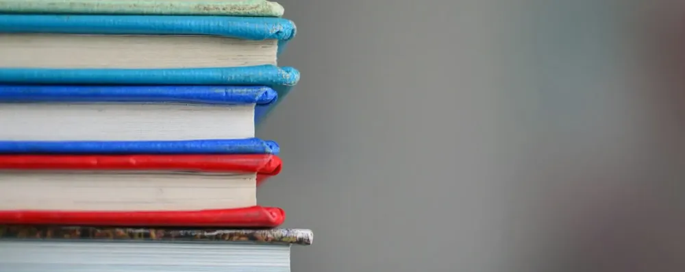 Como aprender inglês com leitura: passo a passo para iniciantes