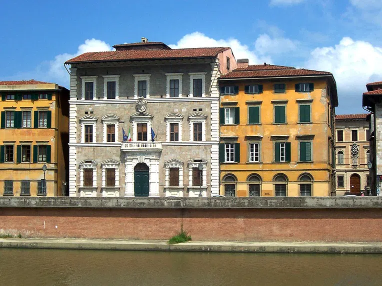 universidades-mais-antigas-do-mundo-pisa-reitoria