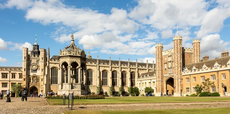 5 melhores cursos oferecidos pela Trinity College Dublin