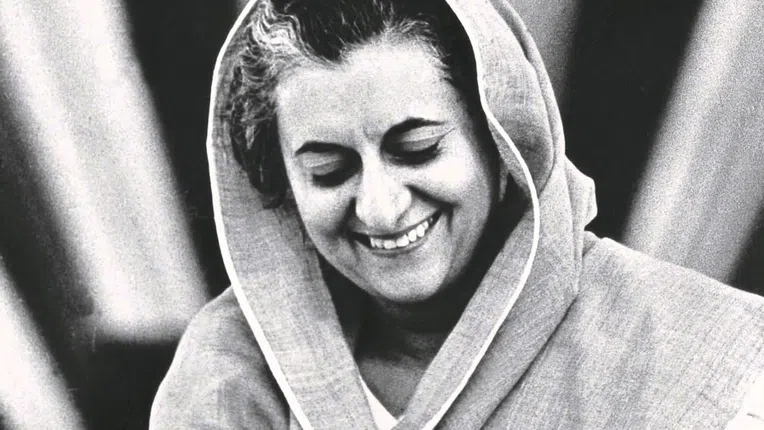 indira-ex-alunos de oxford