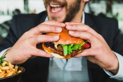 8 comidas estranhas que são pratos típicos dos Estados Unidos