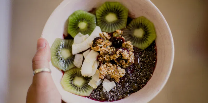 TESTE: Monte um açaí e diremos qual tipo de intercâmbio mais combina com você