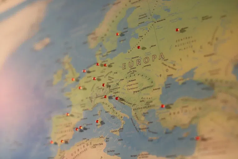 12-reconhecer-as-capitais-da-europa