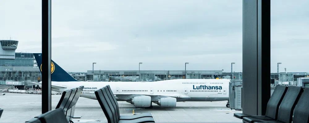 Diga quem é você no aeroporto e te daremos um destino de viagem
