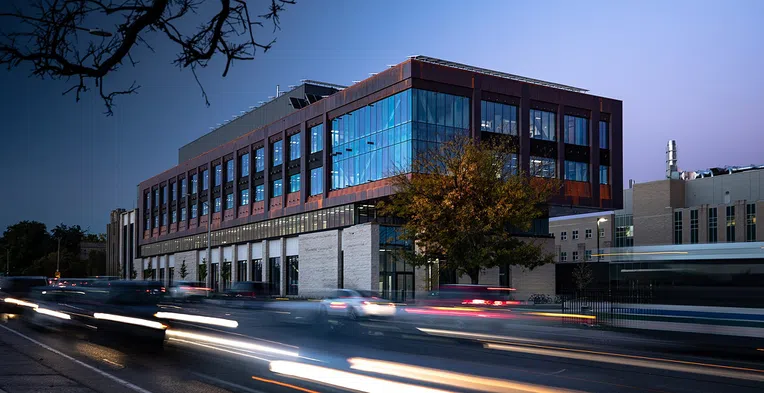 Western é uma das melhores faculdades de Engenharia do Canadá