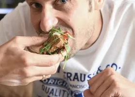 Comer