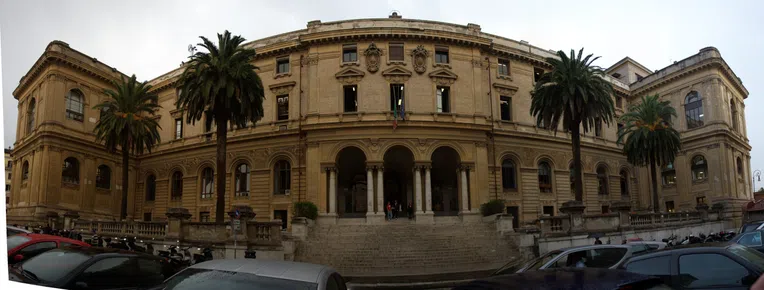 Universidade-de-Roma