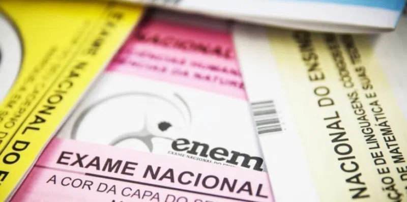 É possível estudar fora com o ENEM?