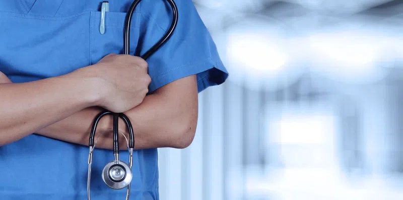 #ResumoDaAula 388: Como fazer Medicina com bolsa no exterior