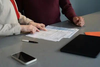 Comprovante de residência fora do Brasil: como conseguir