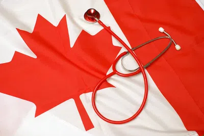 Medicina no Canadá: como funciona, como entrar sendo brasileiro, quanto custa e residência (guia 2026)