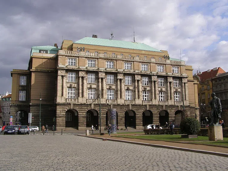 universidades-mais-antigas-do-mundo-charles