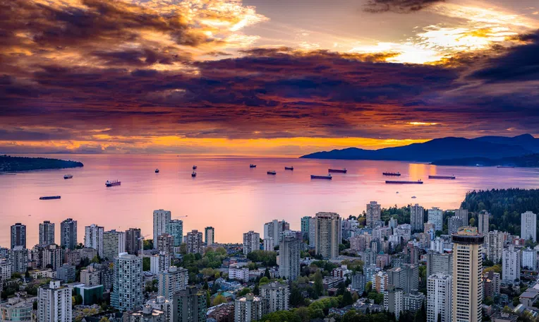 Toronto-ou-Vancouver