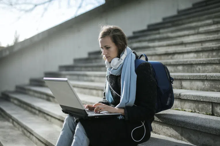 Bolsas de estudos para brasileiros pelo mundo