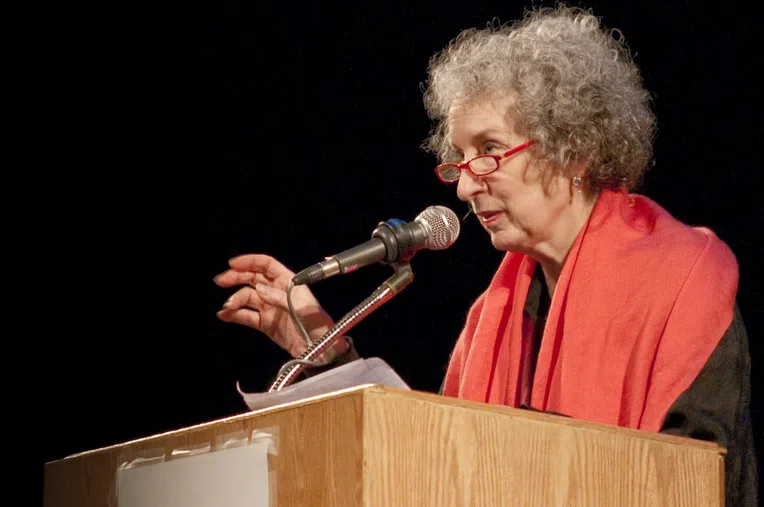 Margaret-ex-alunos de Harvard