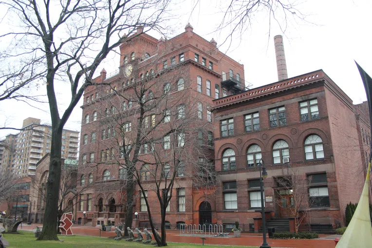 Pratt Institute 