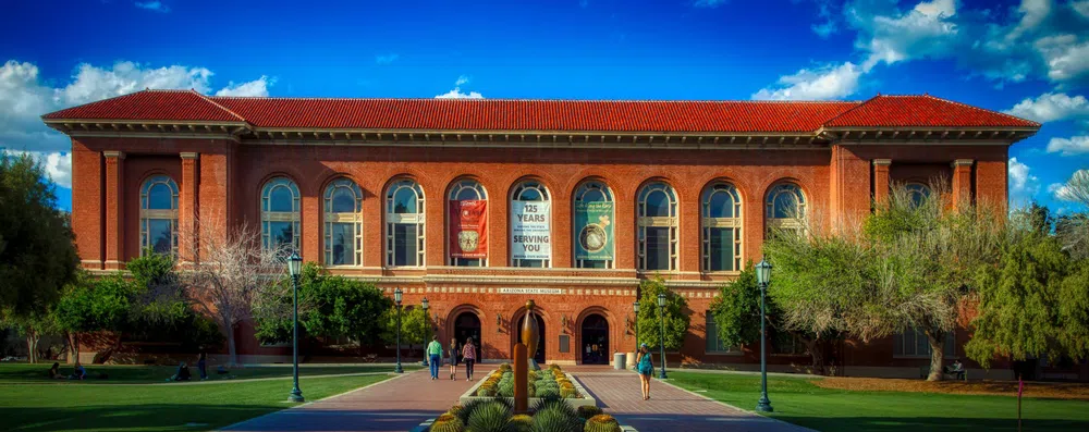 Como estudar na Universidade do Arizona com bolsa?