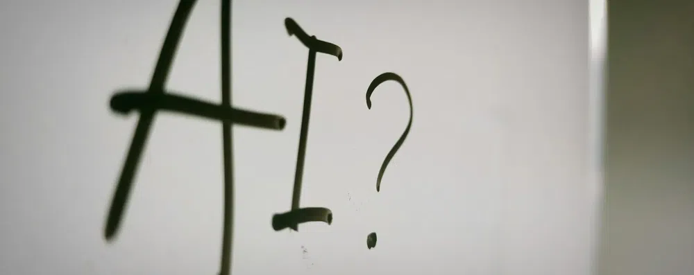 Com IA traduzindo tudo, idioma virou perda de tempo?