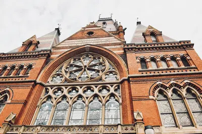 Harvard expande ensino gratuito para estudantes com renda anual de até 200 mil dólares