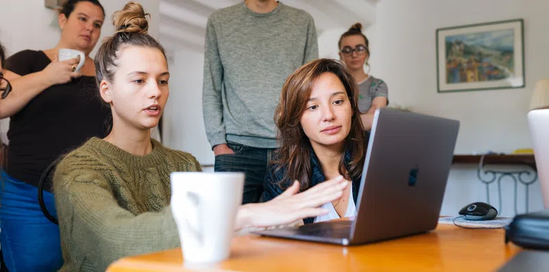 O que é work off campus: onde estudar e trabalhar fora?