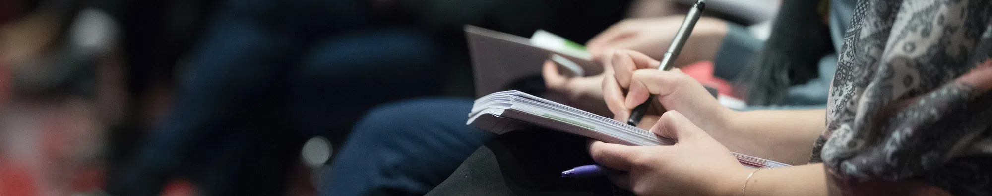 O que fazer com um diploma de Comunicação nos EUA?