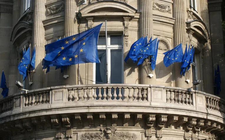 11-reconhecer-as-capitais-europeias