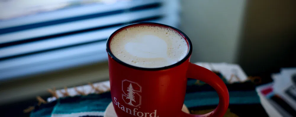 Como estudar em Stanford de graça com bolsa de estudos