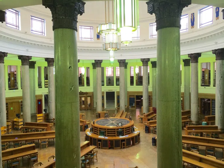 bibliotecas-universitárias-mais-bonitas-do-mundo-brotherton