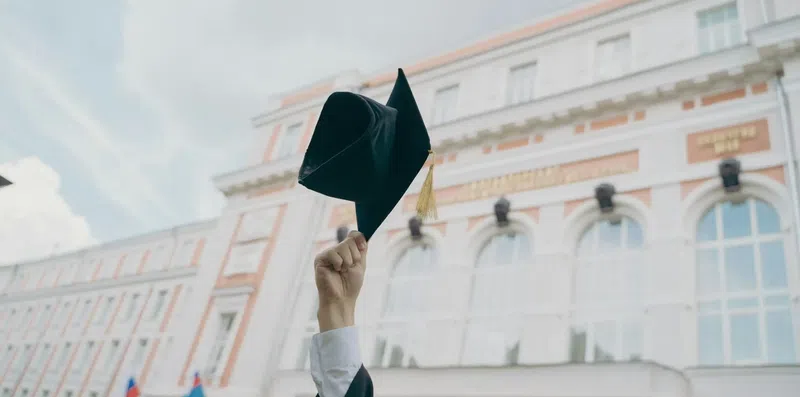 Diploma brasileiro vale em quais países? Onde é aceito sem revalidação e quando ela é obrigatória