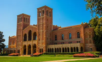 Berkeley tem bolsa parcial pra curso de liderança