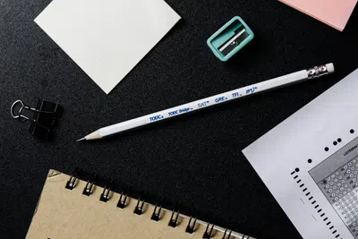 TOEFL ou IELTS: qual escolher em 2026?