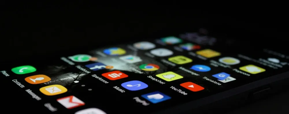 Melhores apps para aprender inglês grátis: 10 aplicativos gratuitos (Duolingo, Busuu, BBC e mais)