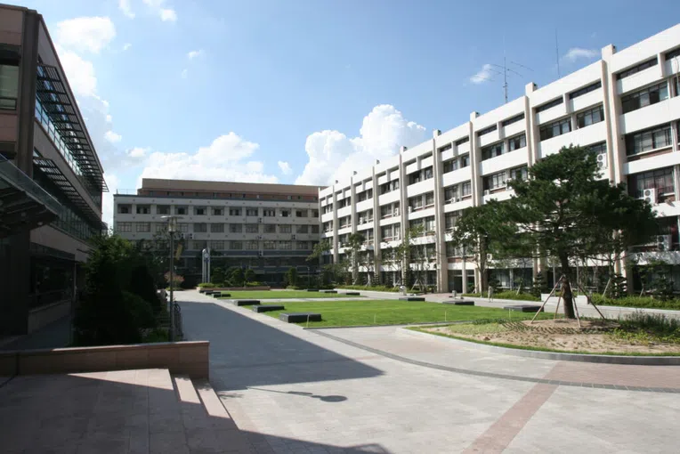 faculdade-técnica-na-coreia-do-sul