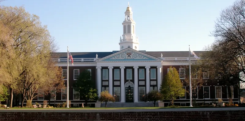 Universidade Harvard: por que e como estudar lá