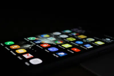 Melhores apps para aprender inglês grátis: 10 aplicativos gratuitos (Duolingo, Busuu, BBC e mais)