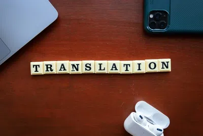 Como traduzir histórico escolar e diploma para o exterior