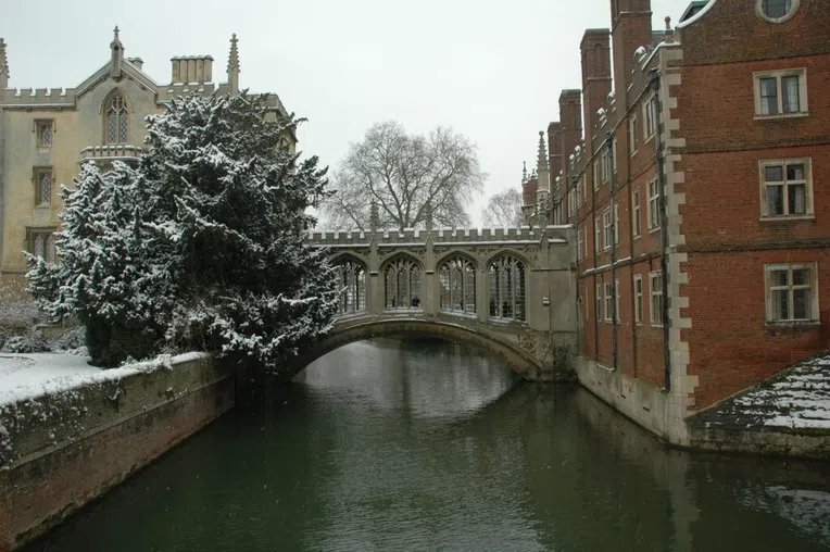 3-oxford-e-cambridge