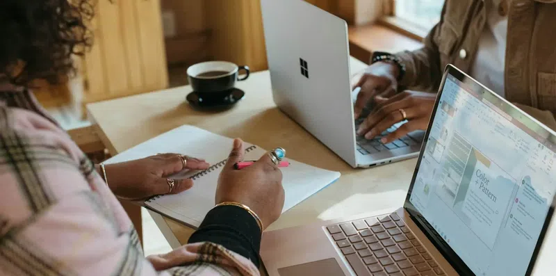 Doutorado gratuito na Europa: como funciona o PhD financiado