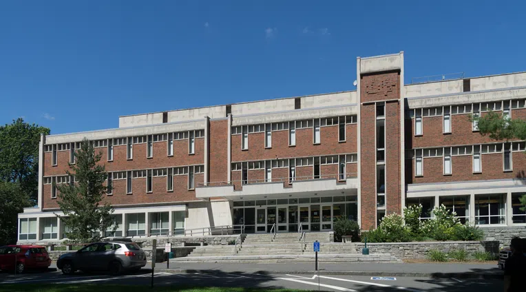 Frost Library, Amherst College