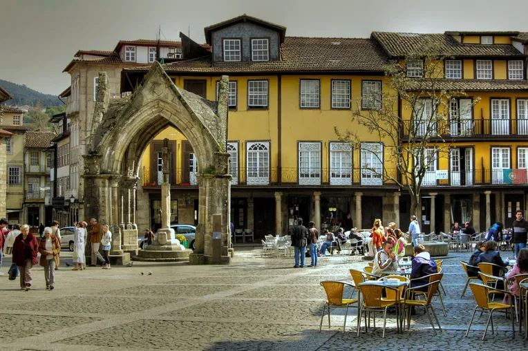 melhores-cidades-para-estudar-em-portugal-guimarães