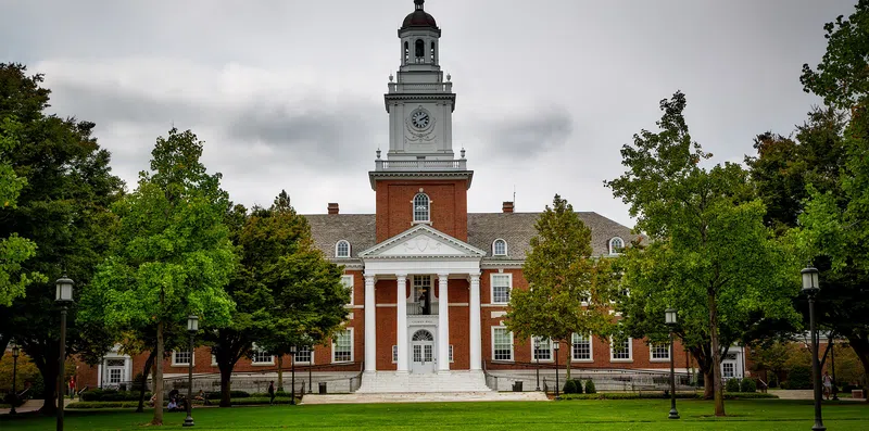 5 cursos online da Johns Hopkins gratuitos