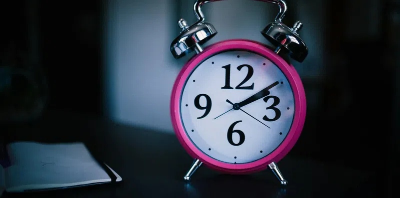 Fuso horário no trabalho remoto: como organizar sua rotina