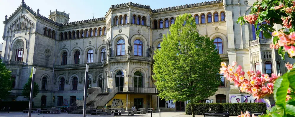 Universidade pública na Europa: quanto custa e como funciona