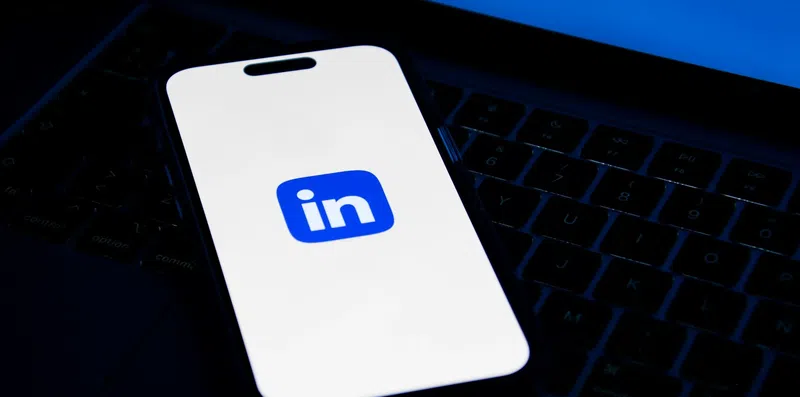 LinkedIn em espanhol: truques para atrair recrutadores