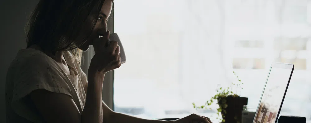 6 motivos para aprender um idioma em casa