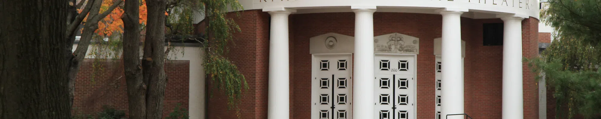 Bolsas need-blind para todos: conheça o Amherst College