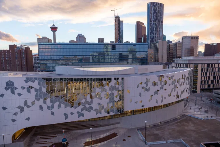 calgary-ou-edmonton-library