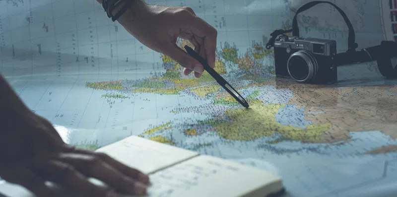 TESTE: Associe o país ao mapa correto