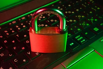 Segurança digital no intercâmbio: guia antes de embarcar